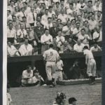 Fans cheer Joe DiMaggio 1941