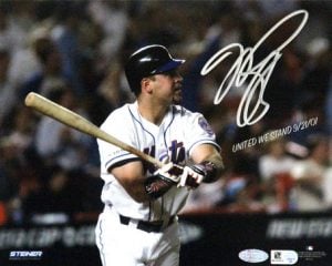 Autographed Mike Piazza photo United We Stand