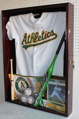 deep-jersey-display-case