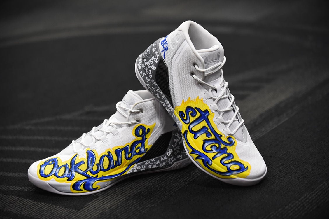 Stephen Curry's 2974 Sneakers: A 1-of-1 Grail for Collectors - Boardroom
