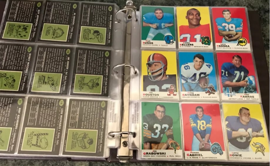 Topps 1969 football cards