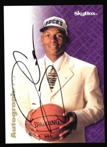 Grant Hill 1996-97 Skybox Premium Autographics – Basketball Card Guy