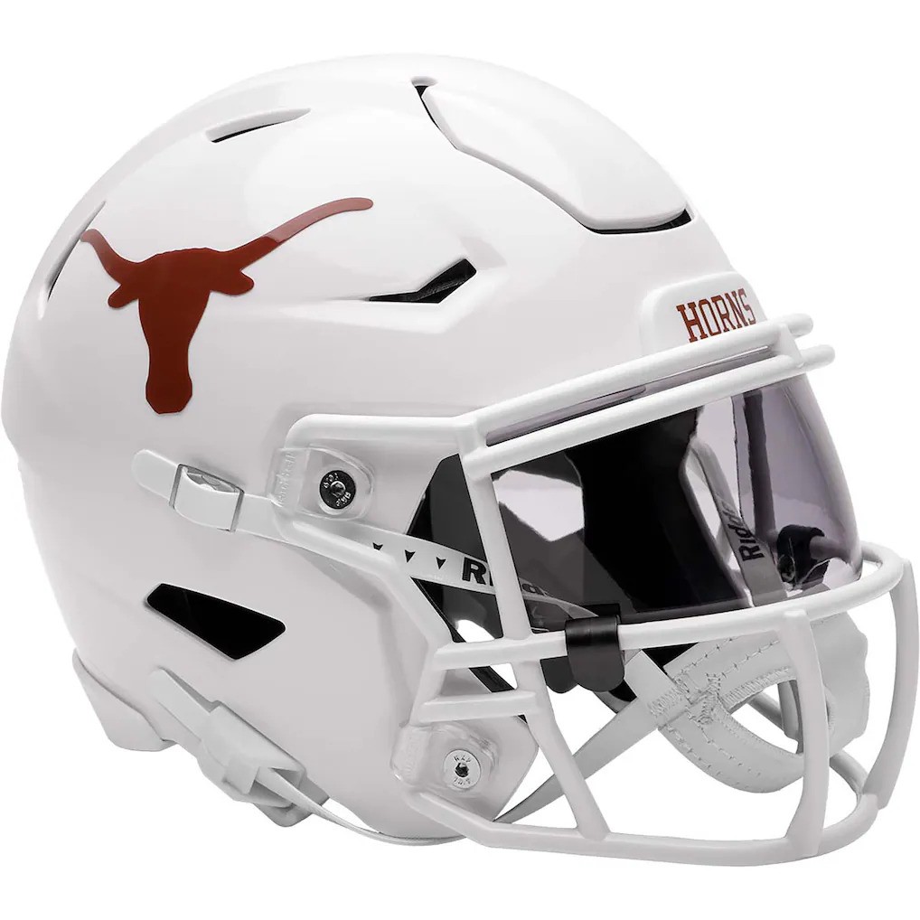 Riddell Launches Mid-Size Helmets with Visors